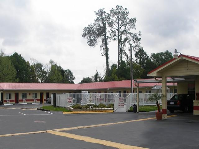 Red Carpet Inn Starke Luaran gambar